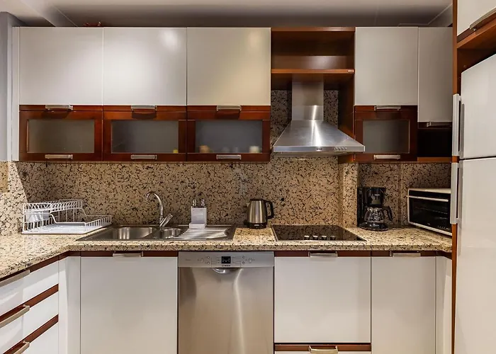 Outstanding Flat With Calming View Near Trendy Attractions In Nisantasi Istanbul