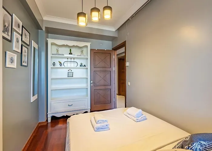 Outstanding Flat With Calming View Near Trendy Attractions In Nisantasi Apartment *